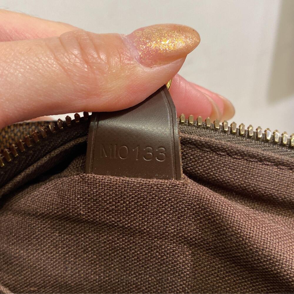 Louis Vuitton Shelton Messenger Bag #258213L11B - Picture 8 of 8